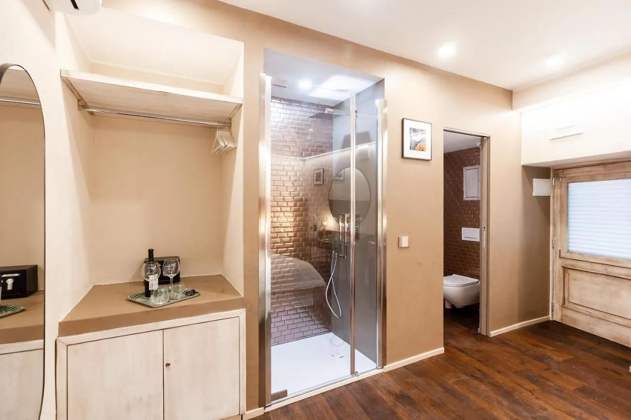 Tre36 - Smart & Design Room In The Old Center Μπάρι
